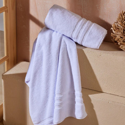 Hotel Body Towel 620 gr. 70 x 140 cm.